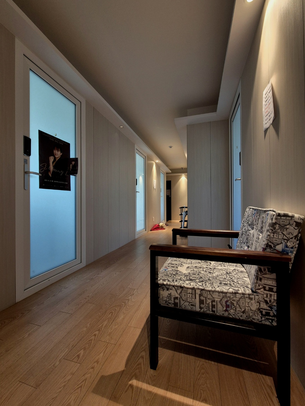 2번째 스튜디오 사진