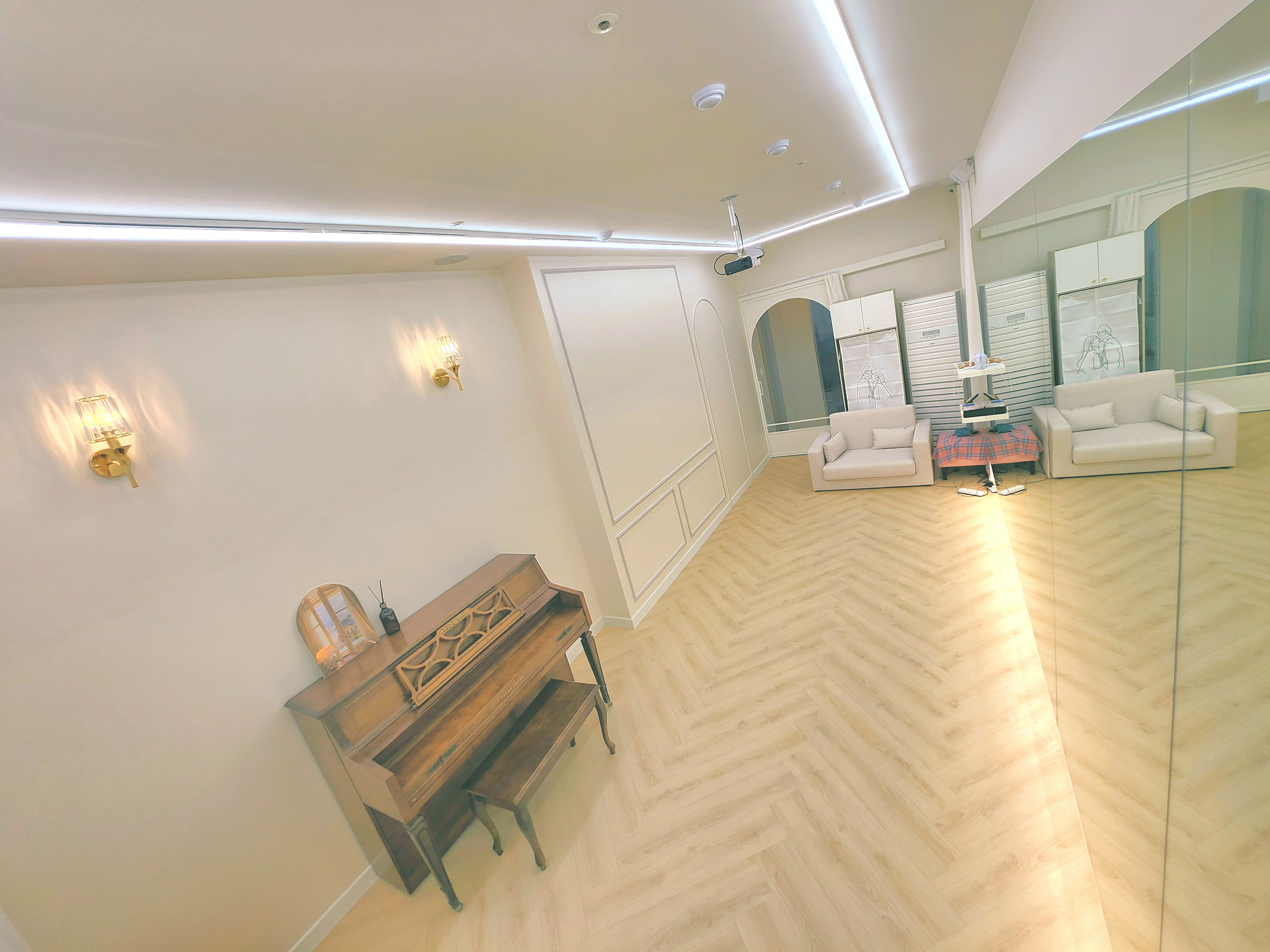 1번째 스튜디오 사진