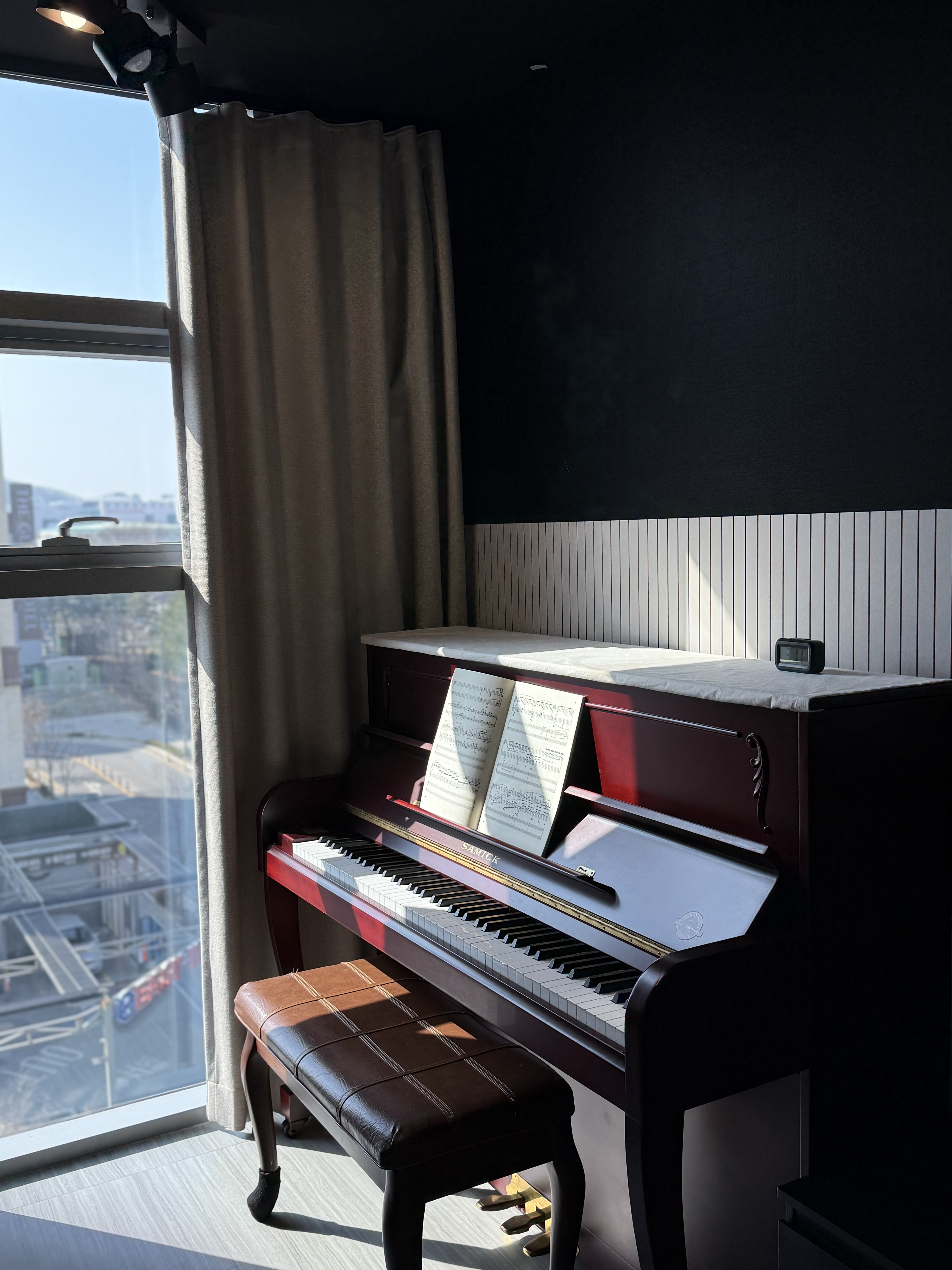 4번째 스튜디오 사진