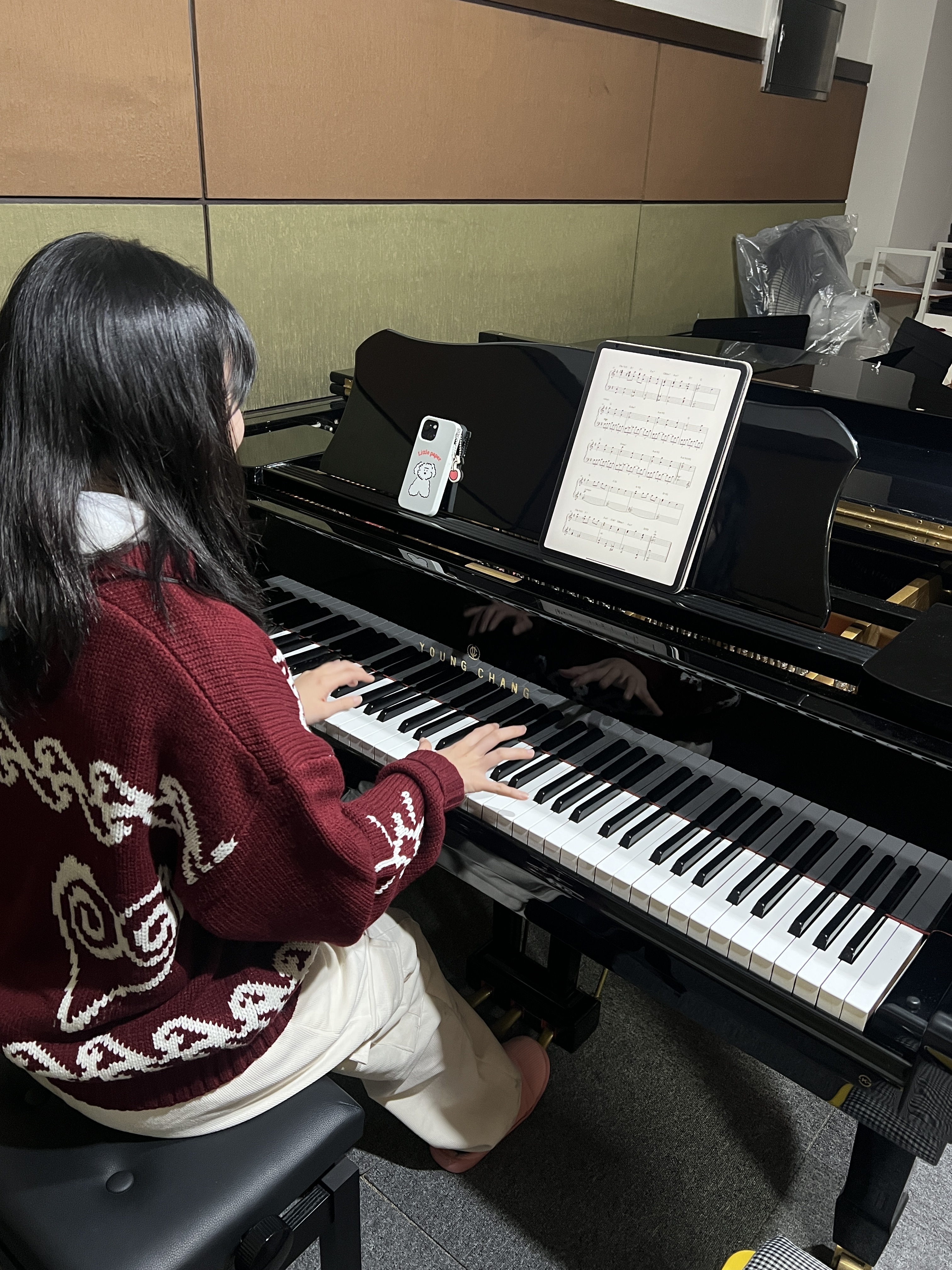 4번째 스튜디오 사진