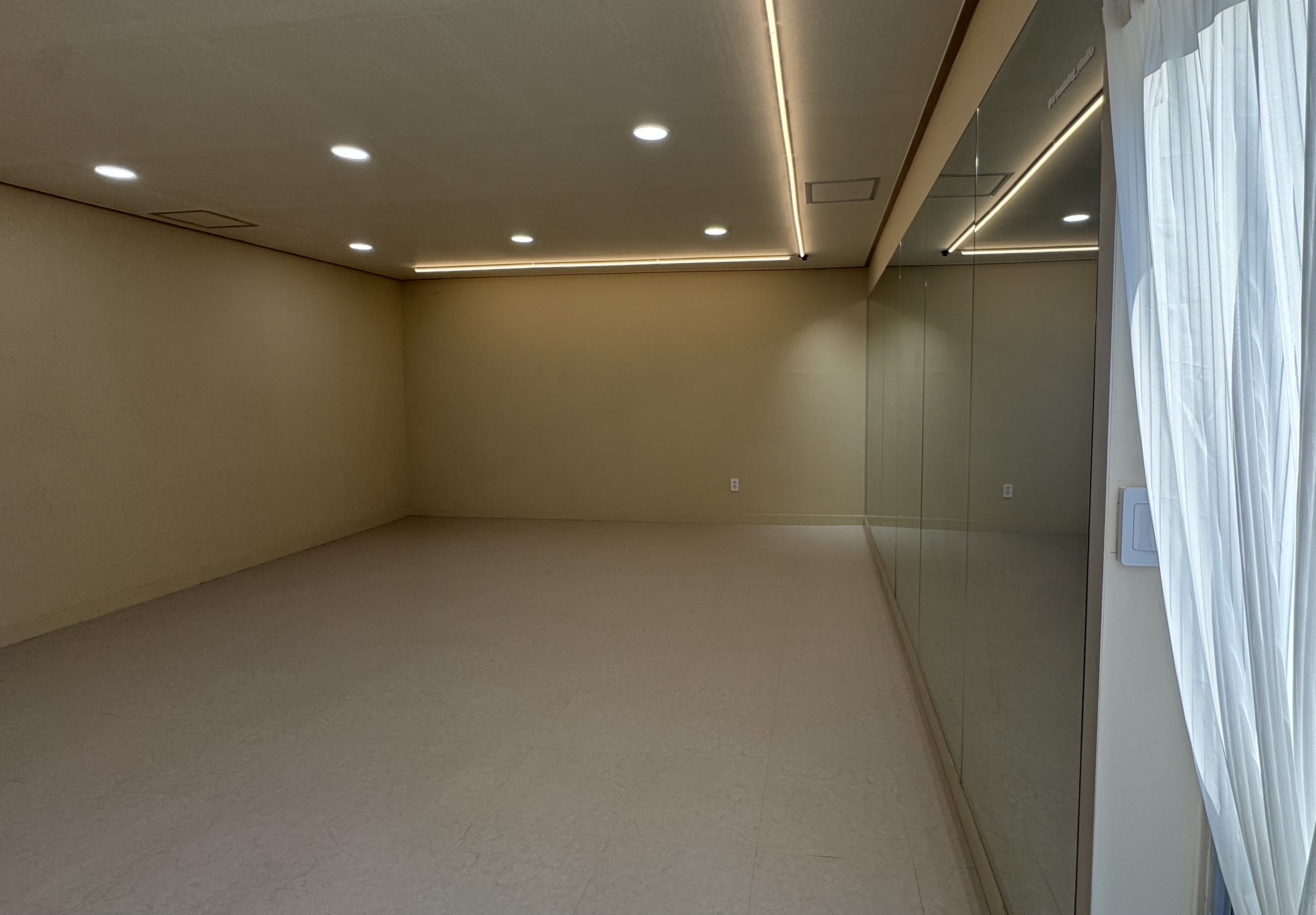 5번째 스튜디오 사진