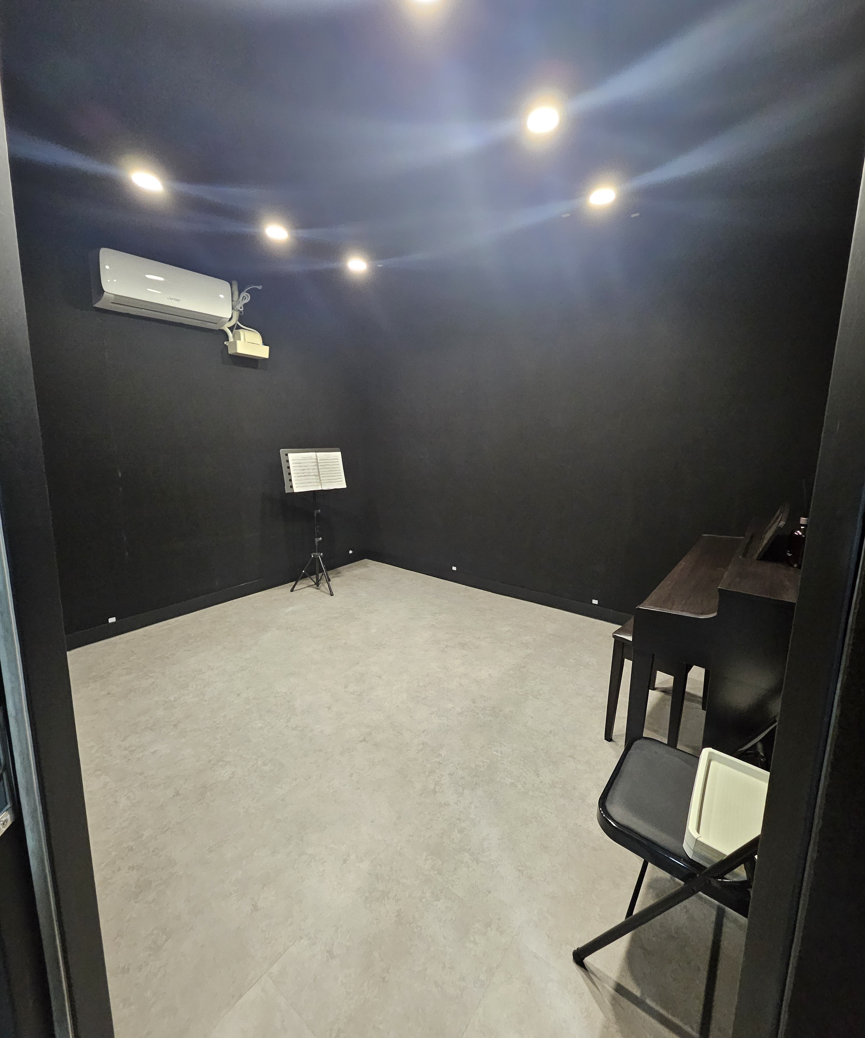 3번째 스튜디오 사진