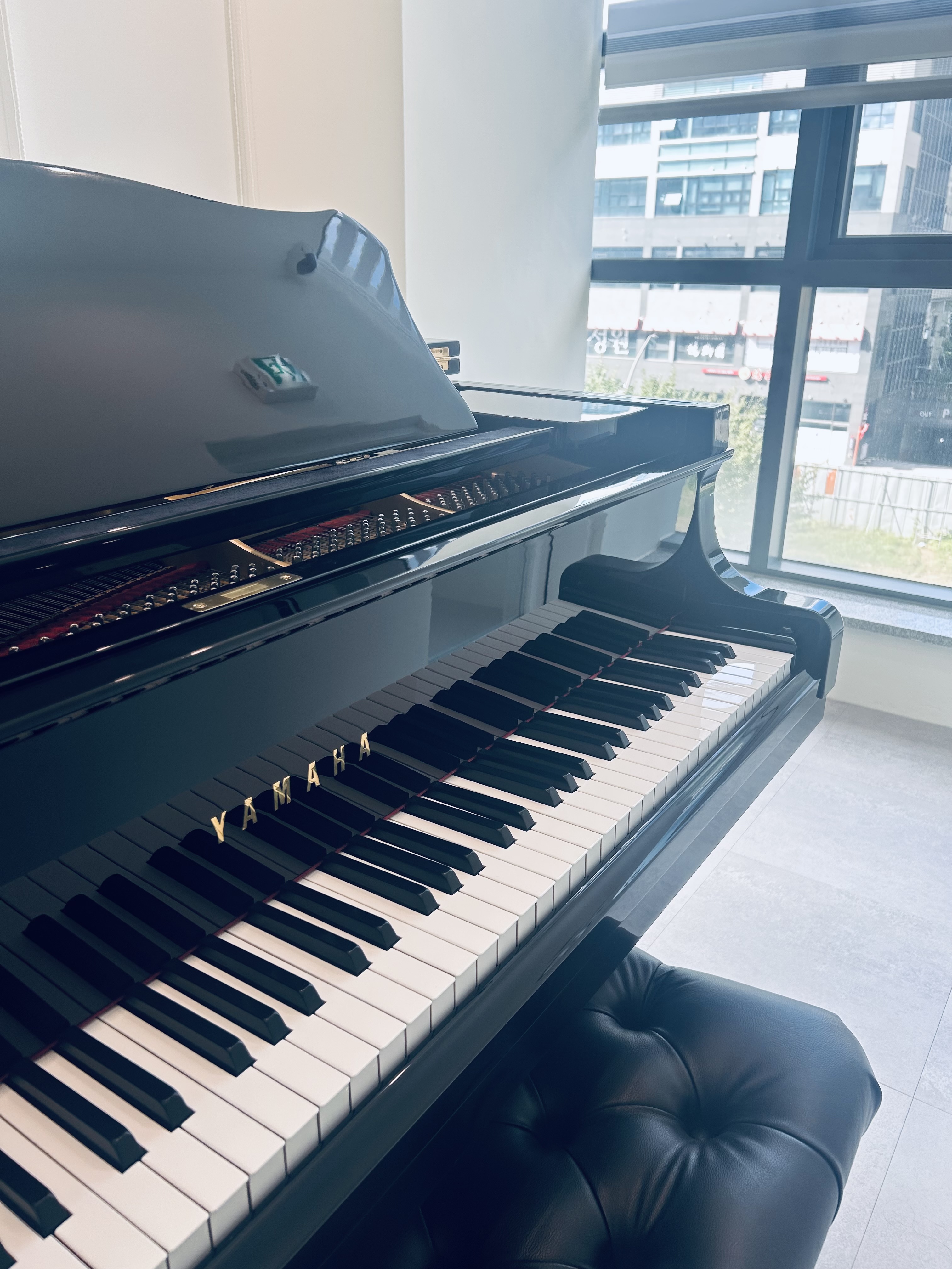 1번째 스튜디오 사진