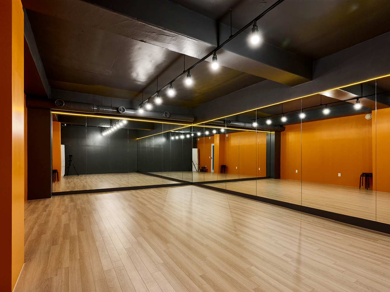 1번째 스튜디오 사진