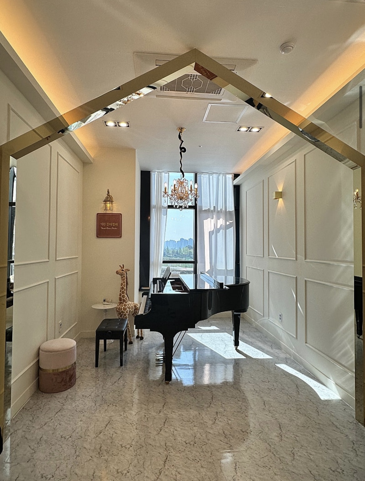 1번째 스튜디오 사진