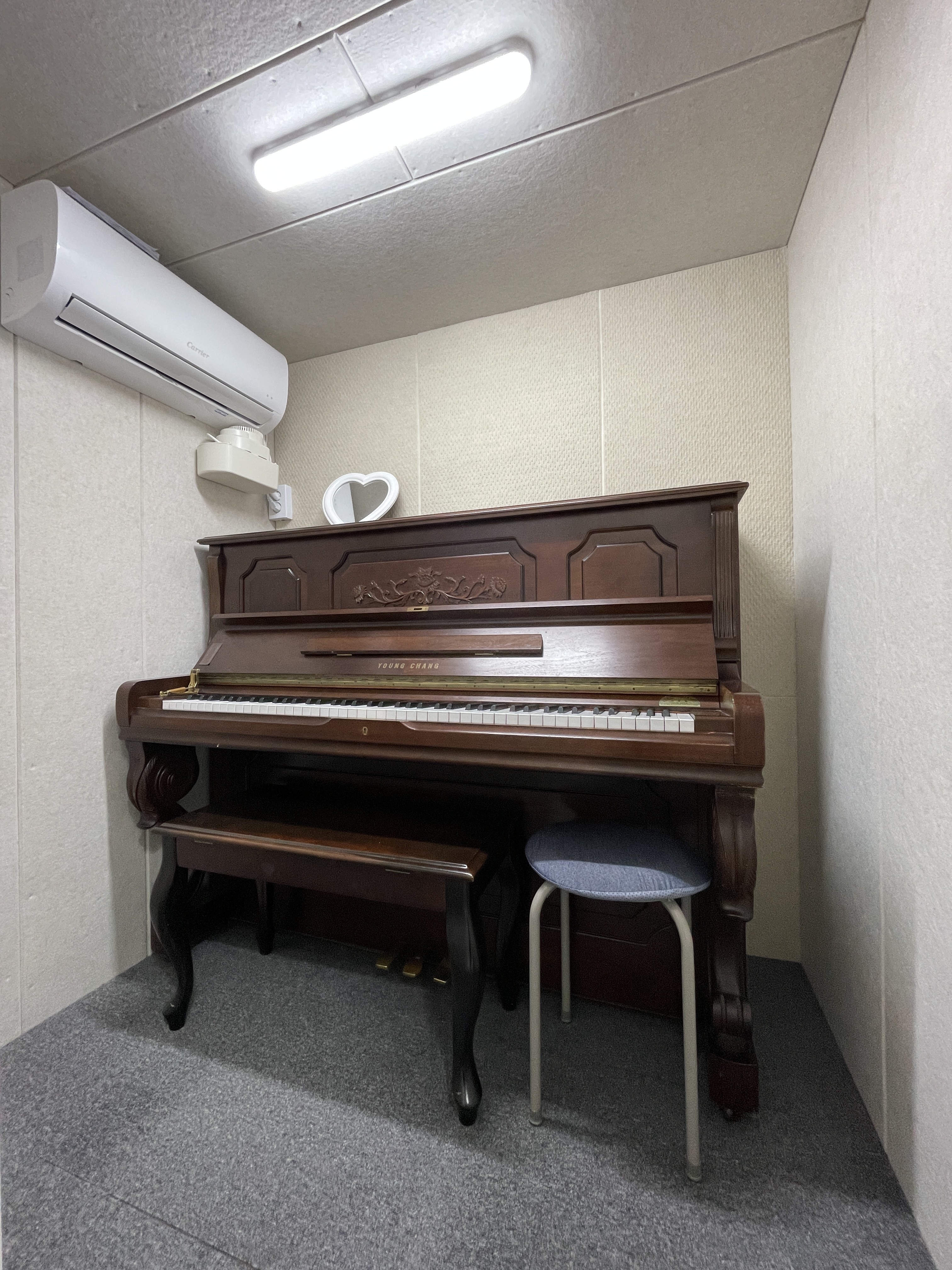 4번째 스튜디오 사진