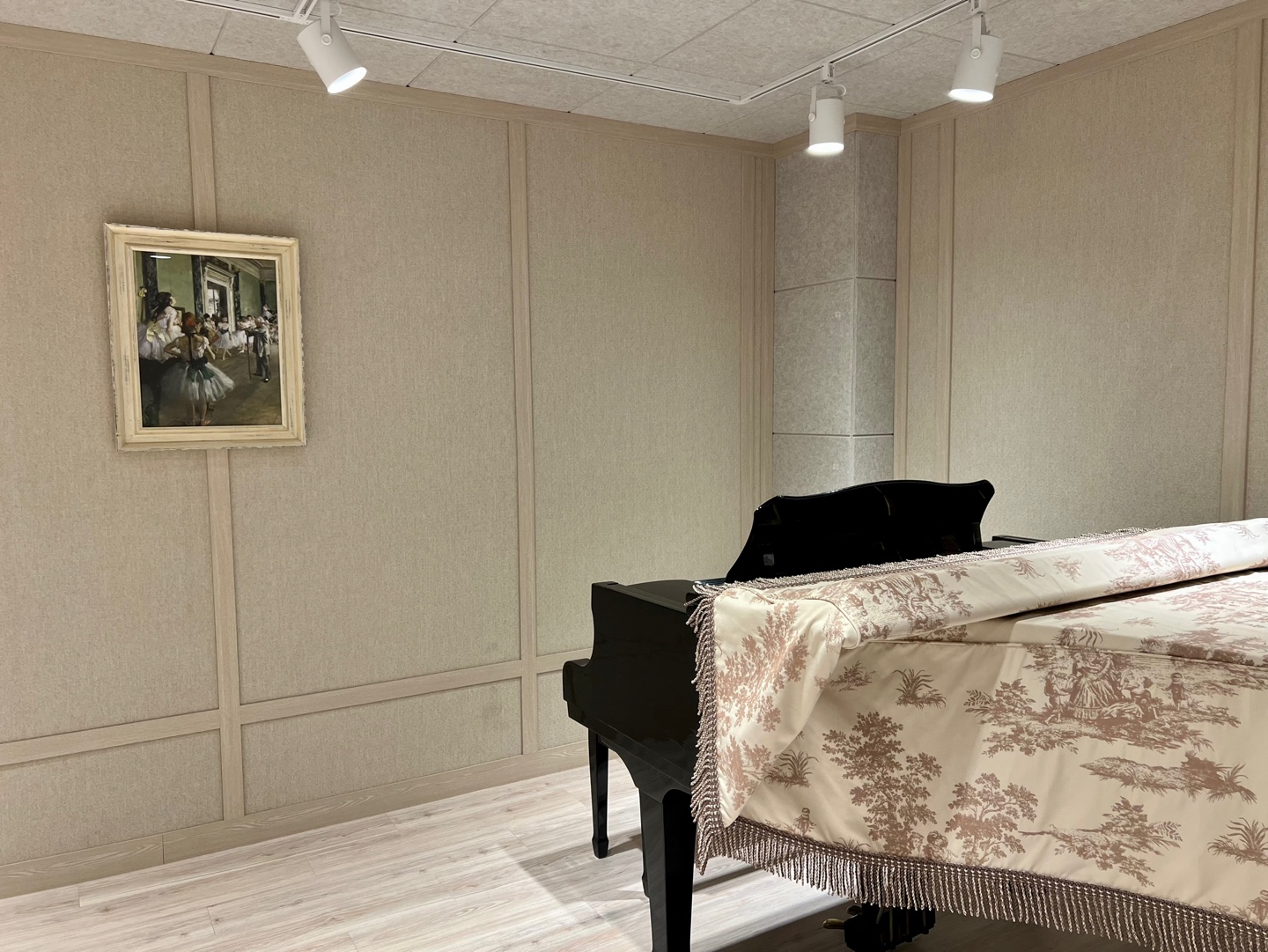 1번째 스튜디오 사진