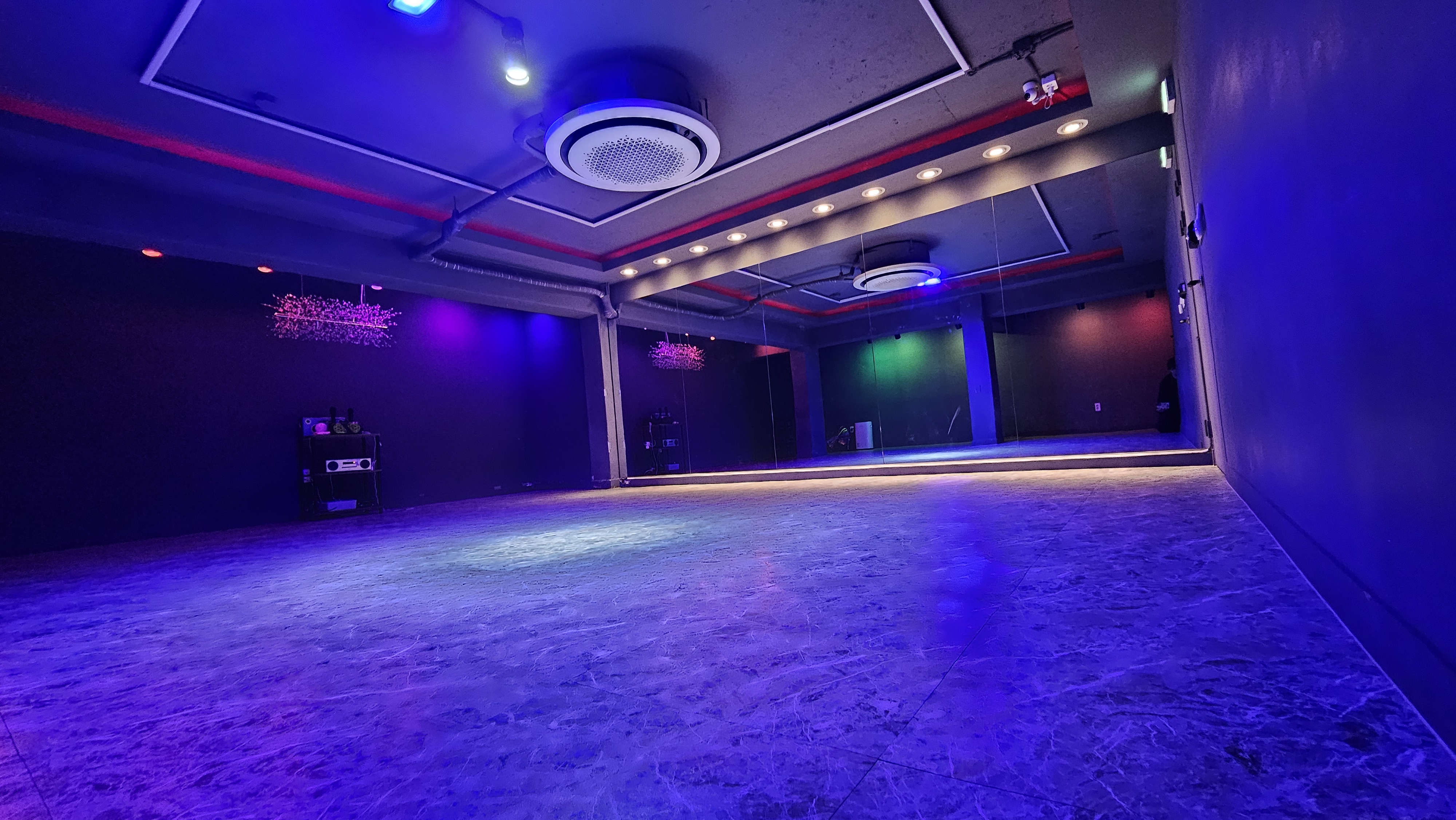 1번째 스튜디오 사진