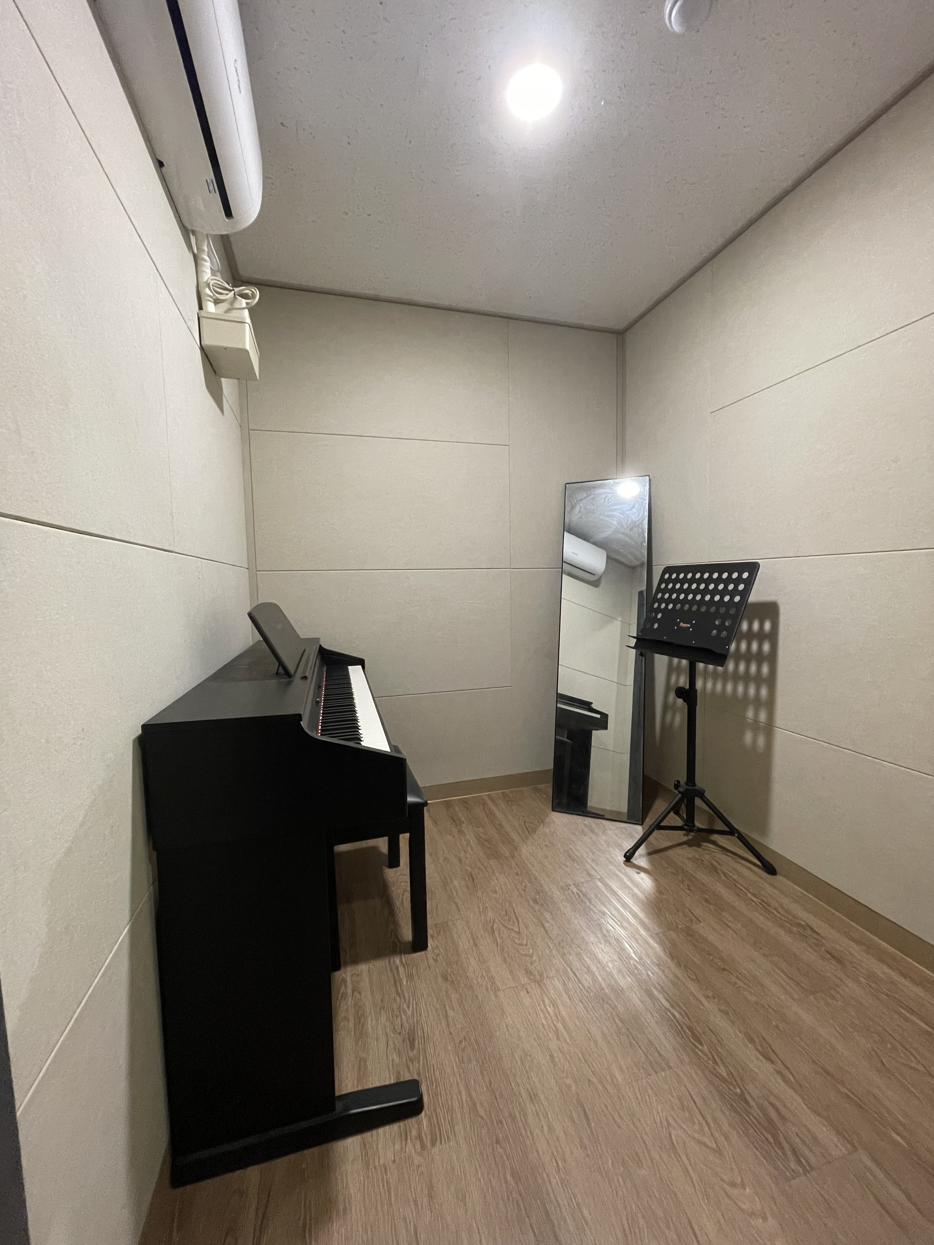 2번째 스튜디오 사진