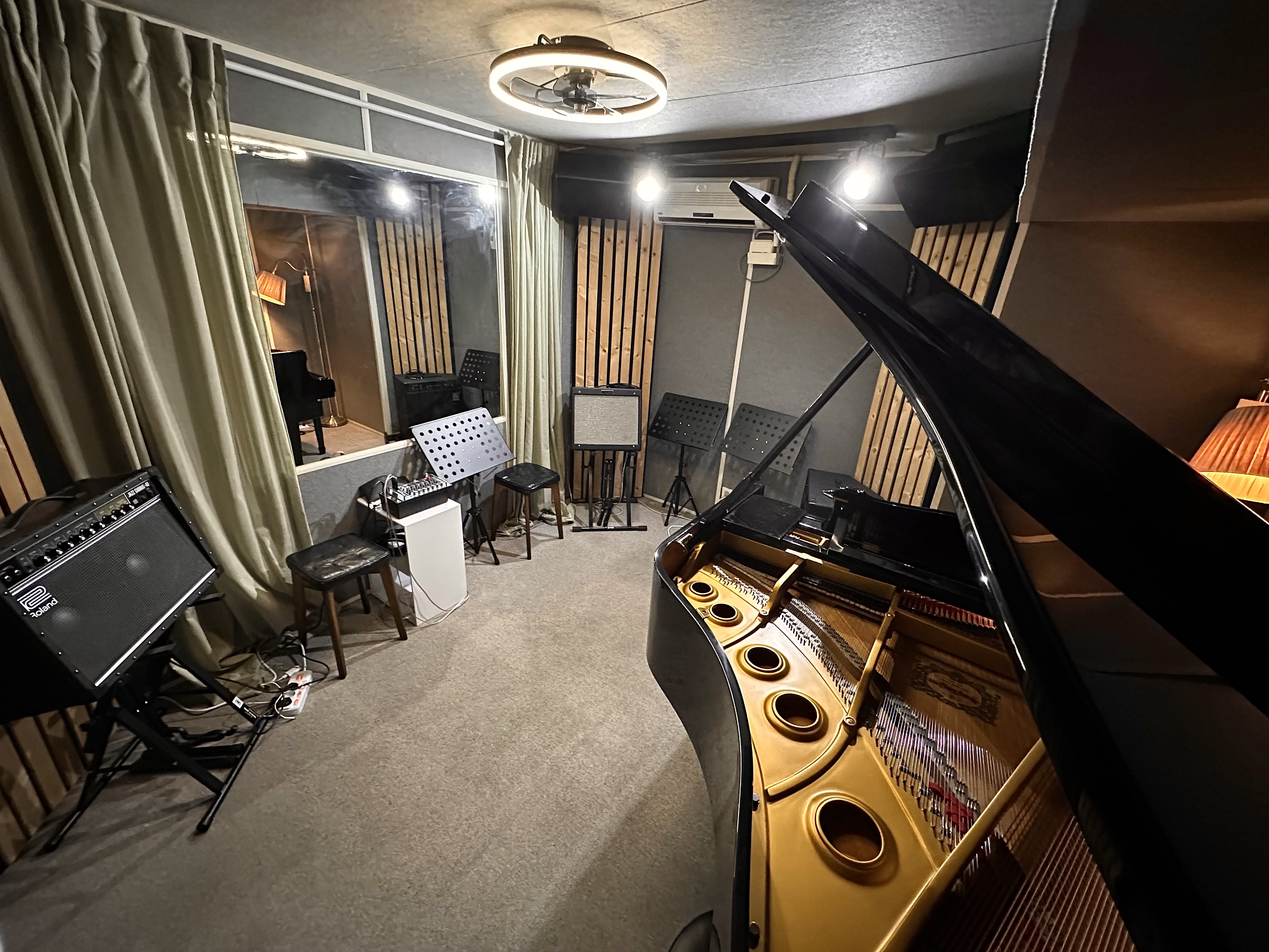 3번째 스튜디오 사진