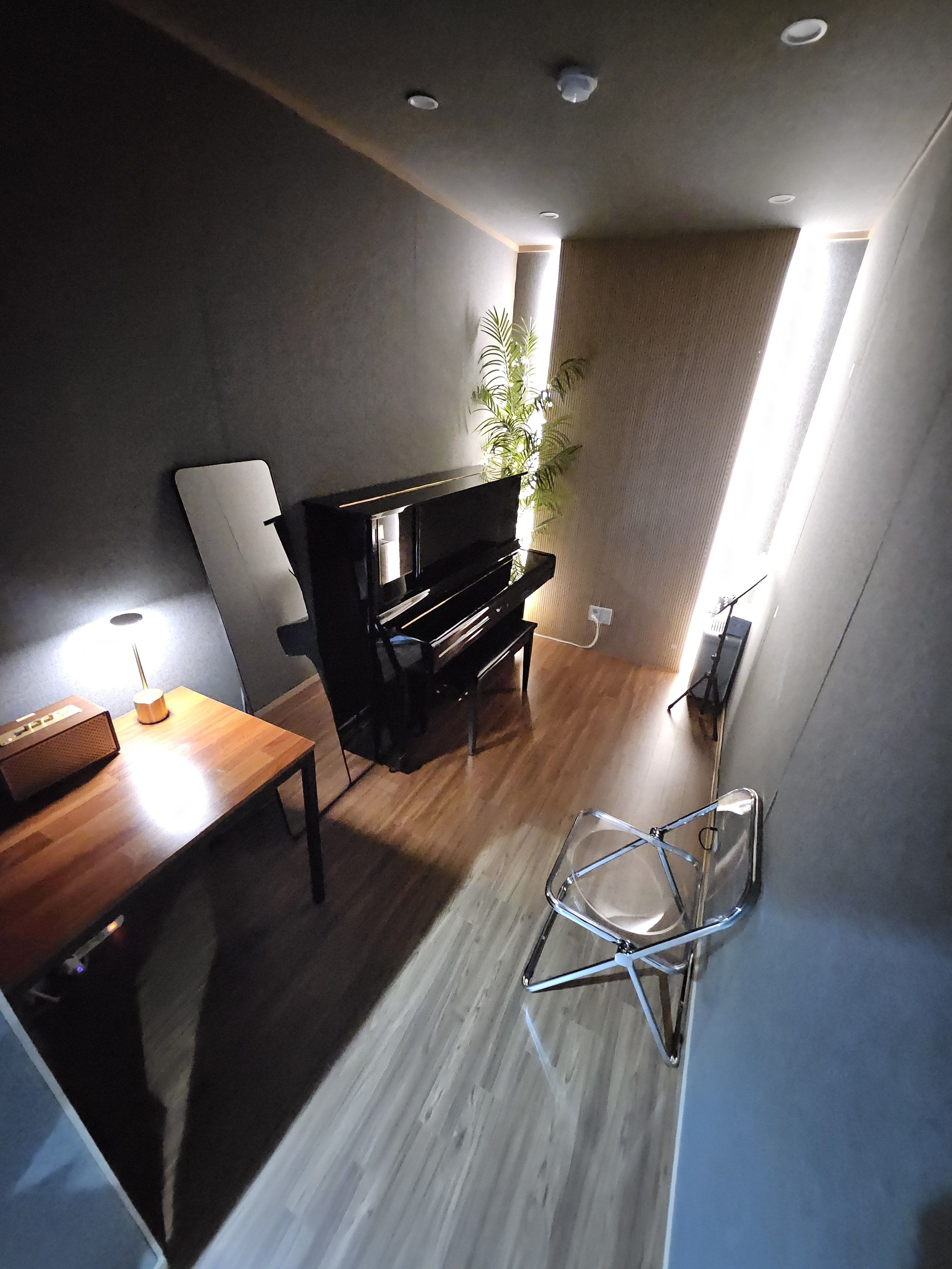 4번째 스튜디오 사진