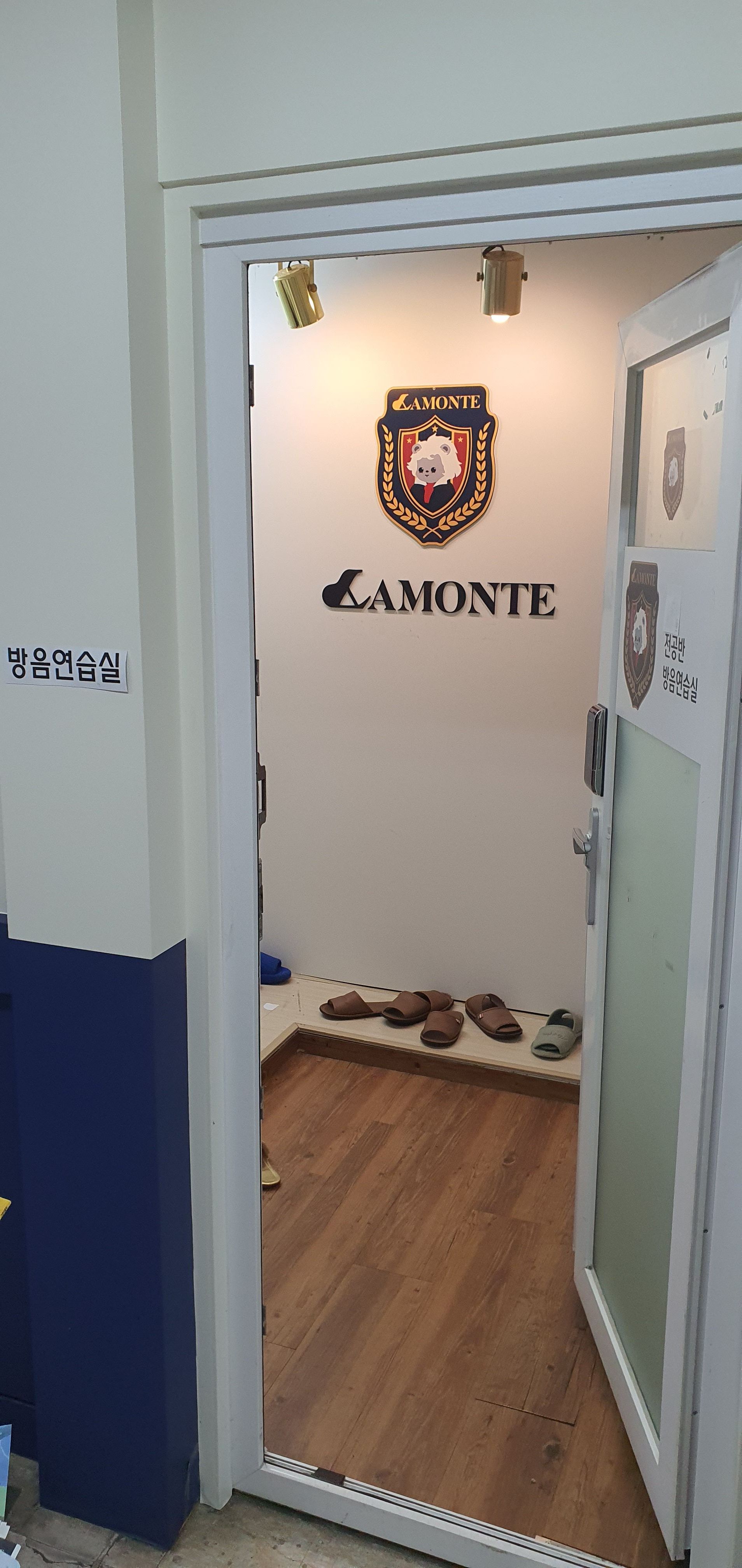 3번째 스튜디오 사진