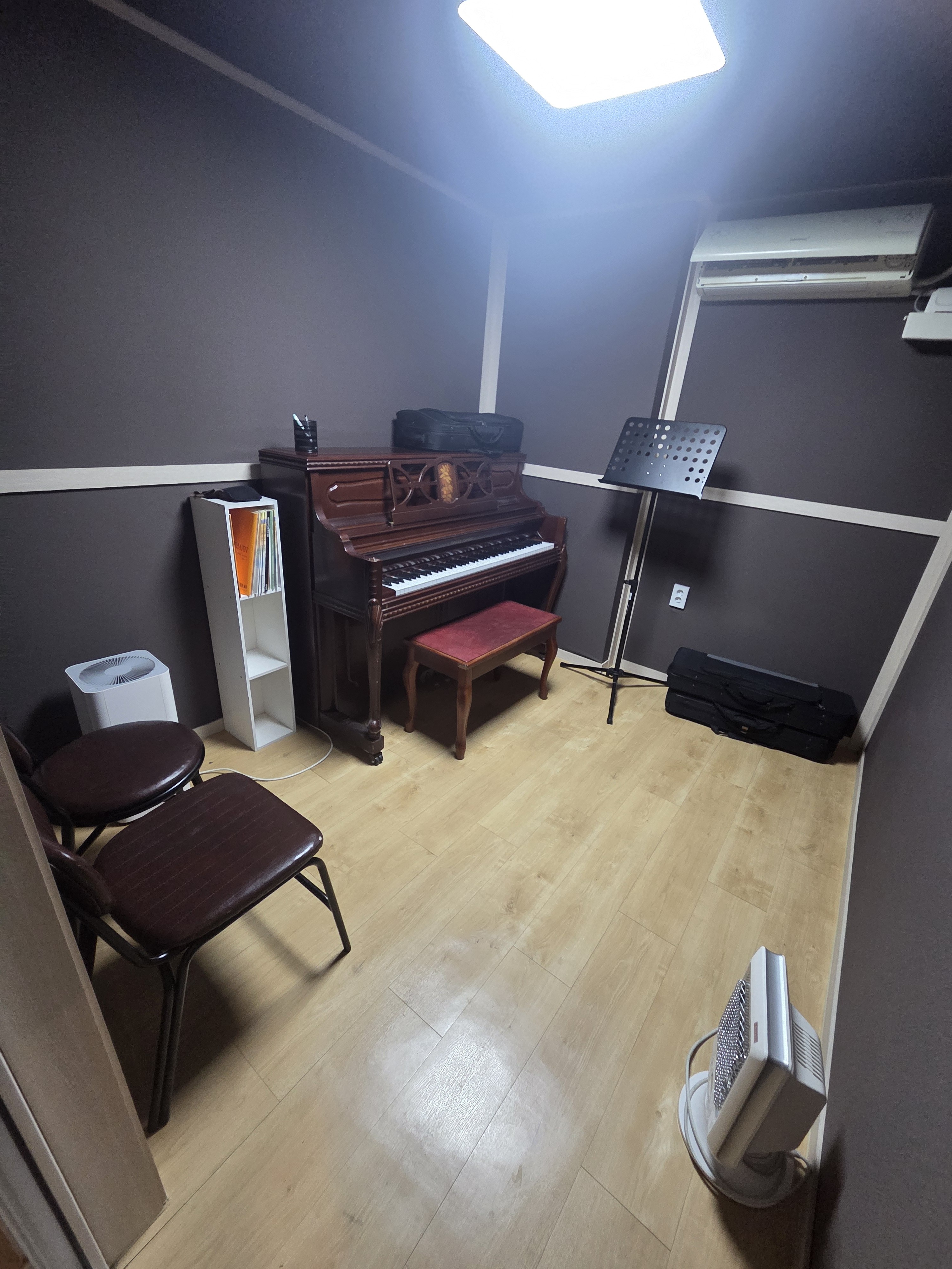 1번째 스튜디오 사진