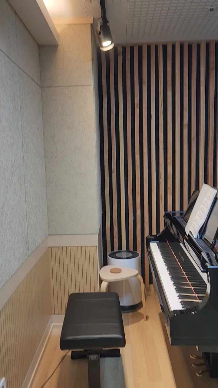 2번째 스튜디오 사진