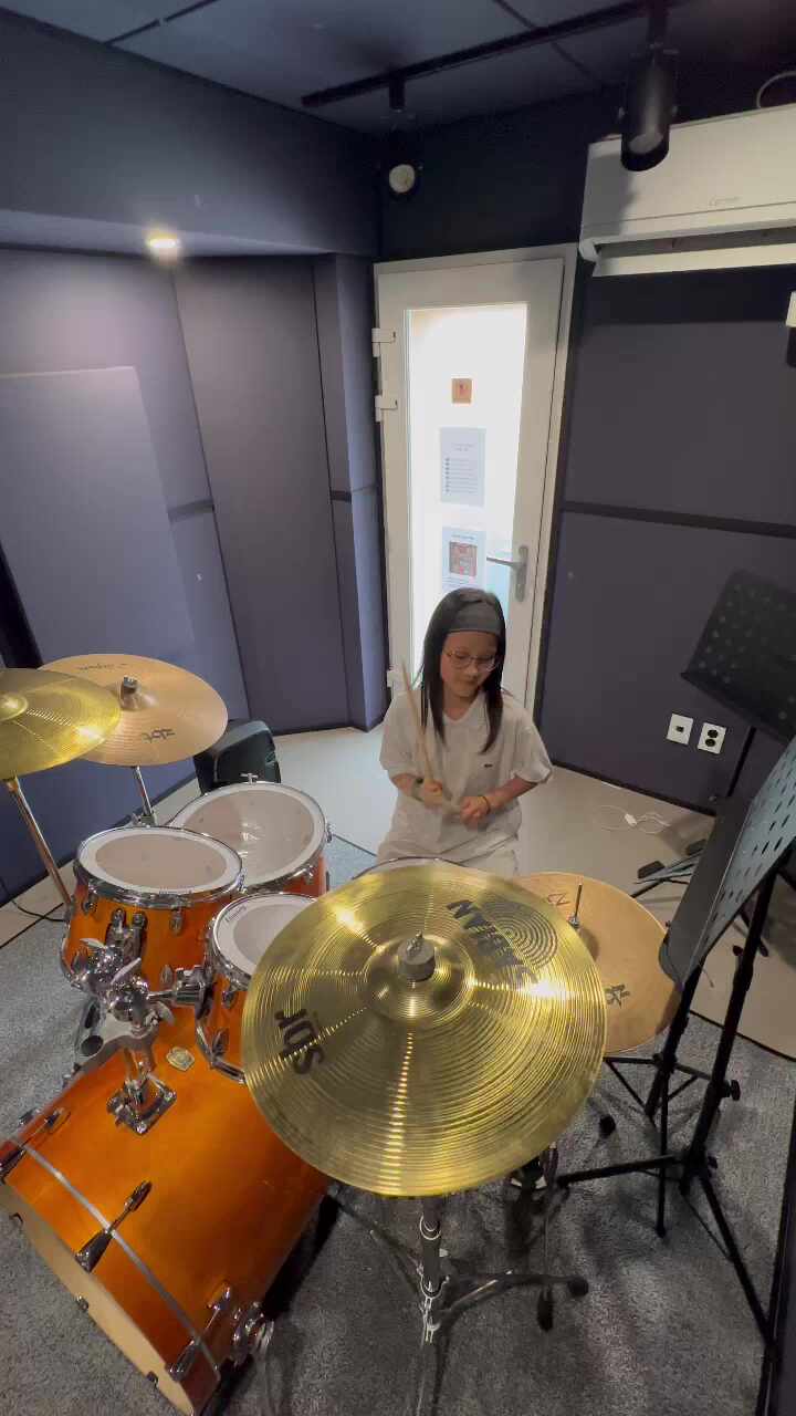 2번째 스튜디오 사진