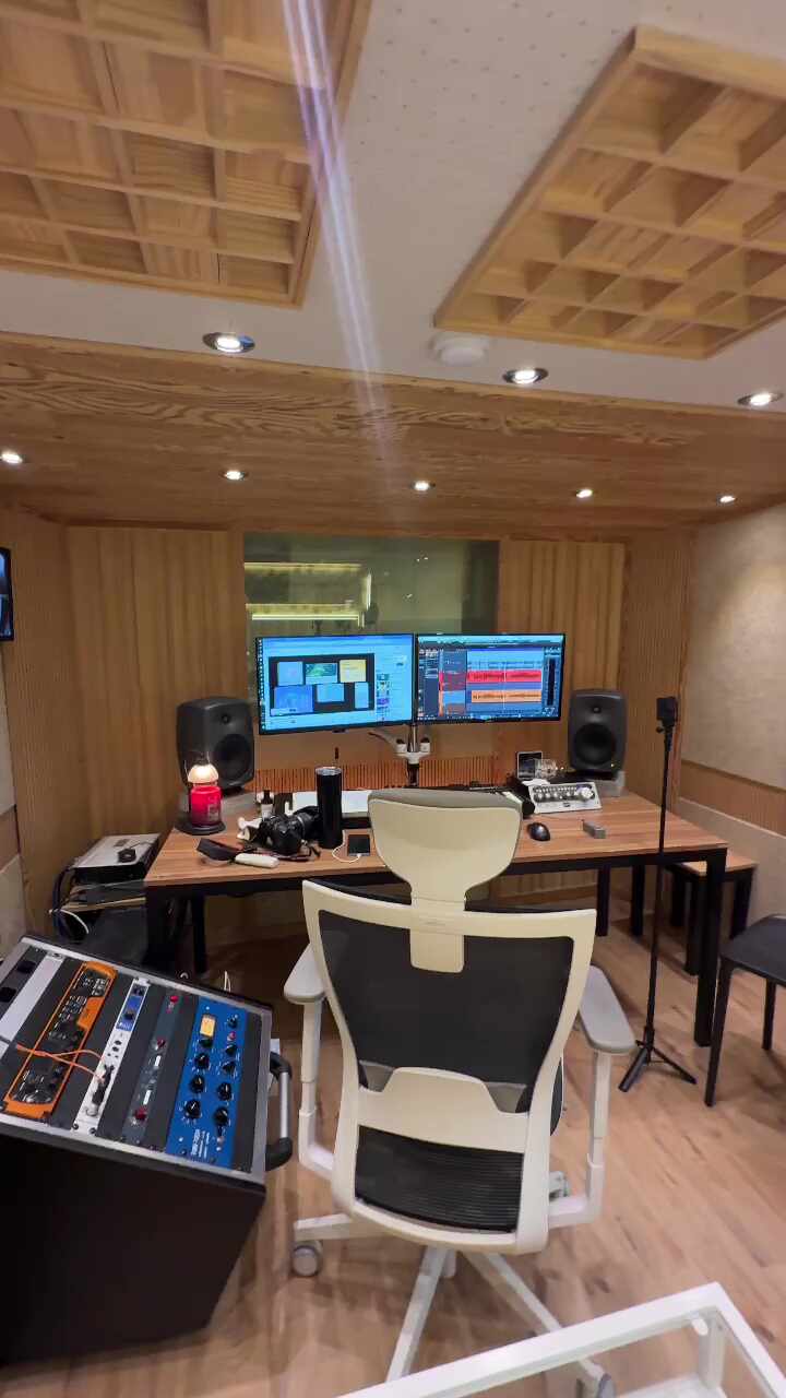 4번째 스튜디오 사진